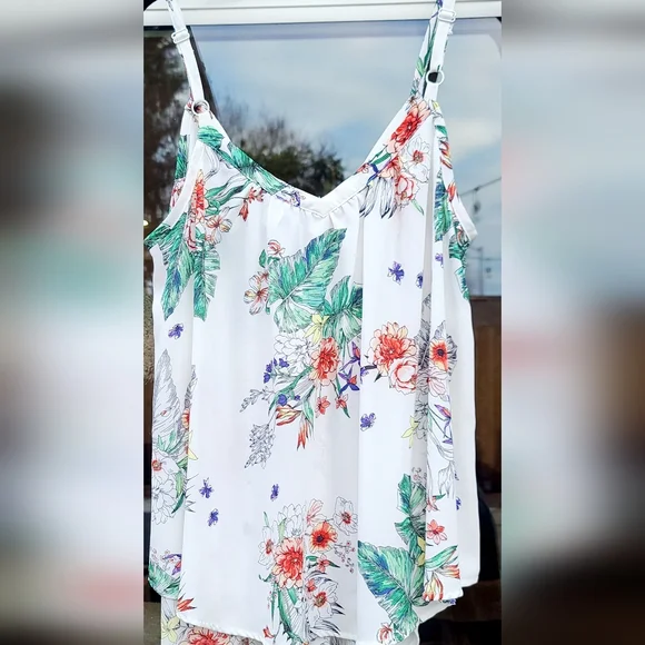Torrid White Tropical Floral Button-Front Cami Tank Top – Size 00 -M/L - Size 10 - Picture 4 of 16